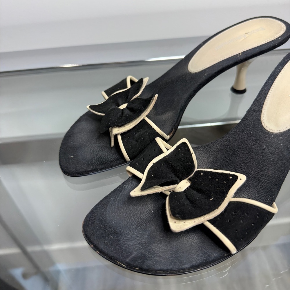 Enzo Angiolini Black Beige Women's Sandals (8) - Picture 3 of 7